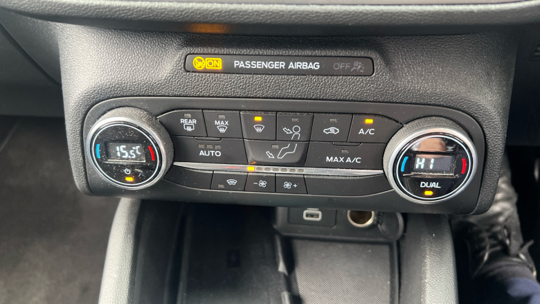 Ford Focus 1.0 EcoBoost Titanium Style 5dr Petrol Hatchback